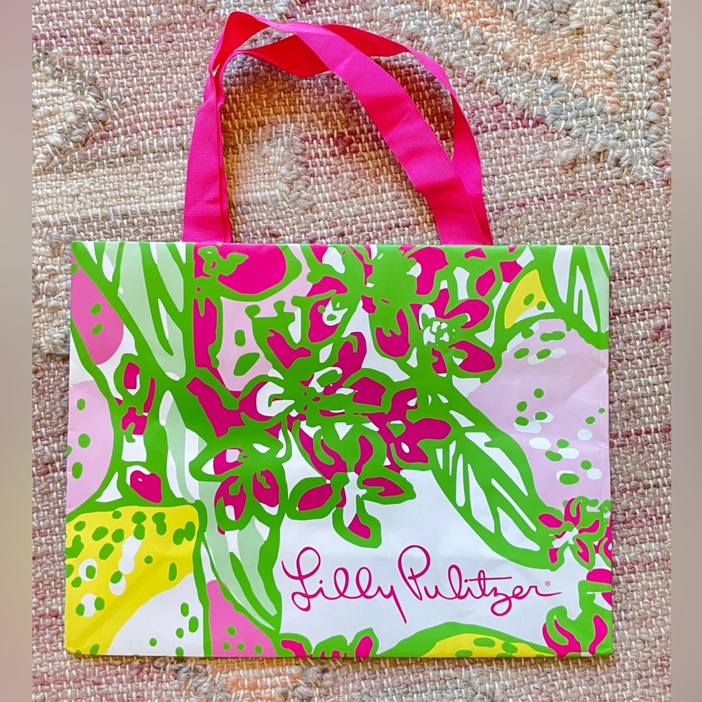 Lilly Pullitzer Shopping/Gift Bag - Pristine